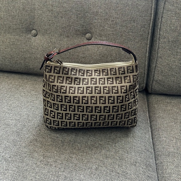 Vintage Fendi zucchino pouch - Picture 1 of 4